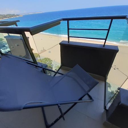 Apartamento Vistas Mar Primera Linea Playa Platja d'Aro Eksteriør billede