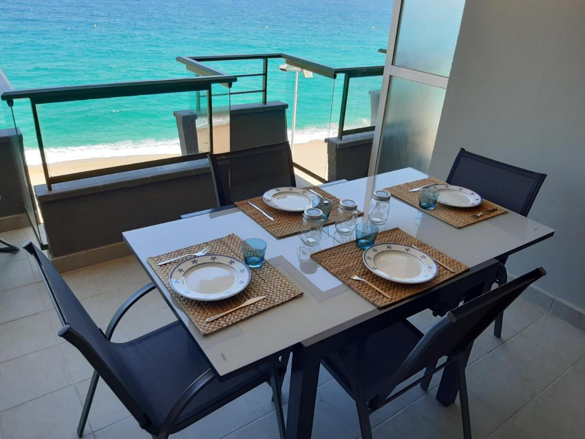 Apartamento Vistas Mar Primera Linea Playa Platja d'Aro Eksteriør billede